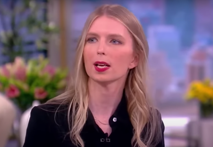 Chelsea Manning: US Military Pressured Me To Plead Guilty To 'Aiding The Enemy'